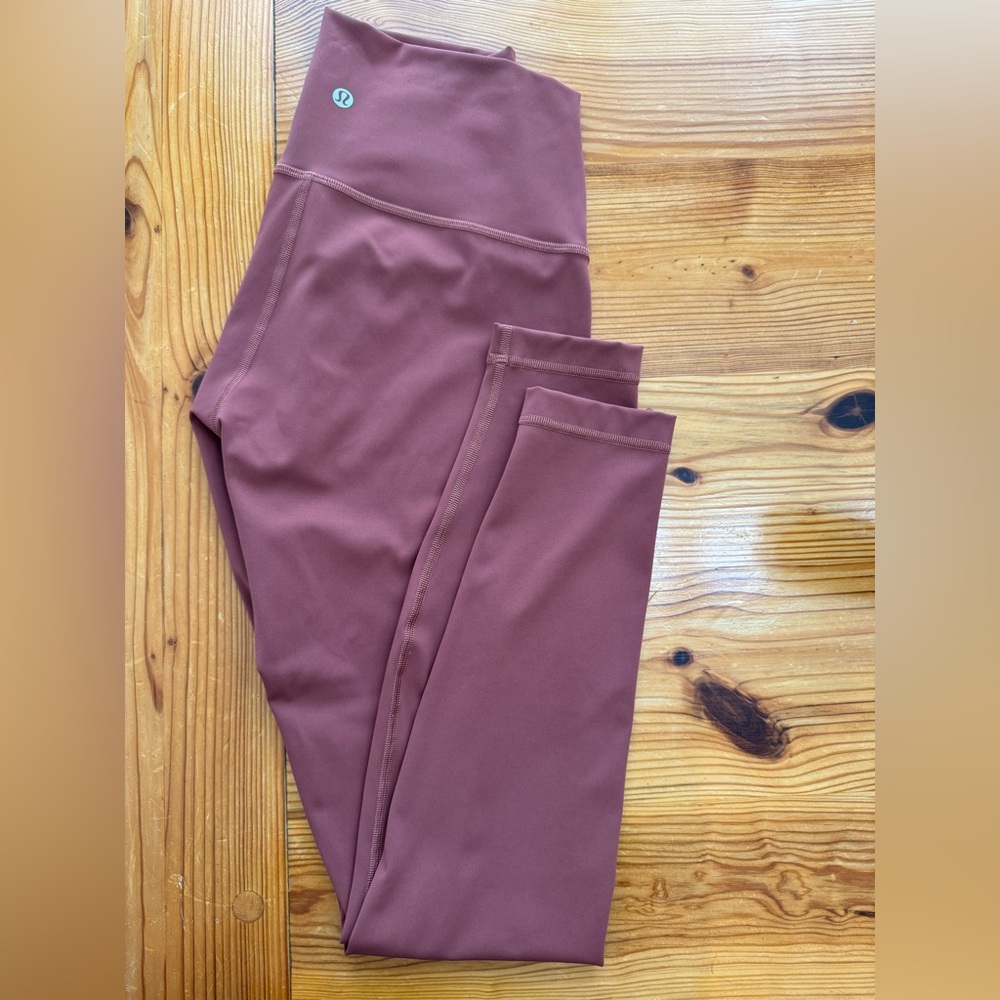 Lululemon Wunder Under High Rise Tight 28" Leggings In Size 8